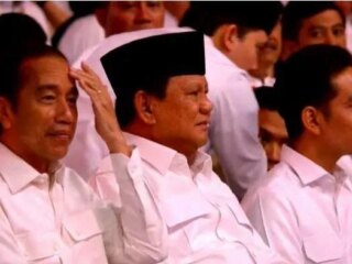 Qiamat Terjadi Ketika Tugas Dikerjakan Oleh Yang Bukan Akhlinya