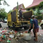 Ketimpangan Nilai Kerja: Membandingkan Gaji Petugas Kebersihan di Amerika Serikat dan UMR Jakarta