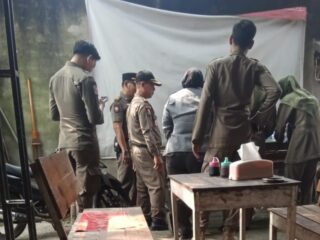 ASN Ketahuan Minum Kopi Saat Jam Dinas, Satpol PP Gelar Sidak di Depan Dinas Pendidikan Lamongan