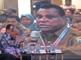 Prof. Origenes Ijie Usulkan Dana OTSUS Membiayai Formasi Khusus Hakim dan Jaksa Bagi Putra-Putri Asli Papua